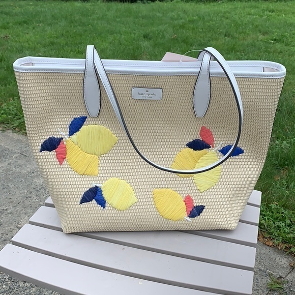 kate spade Handbags - Kate spade large straw/ leather tote. NWT